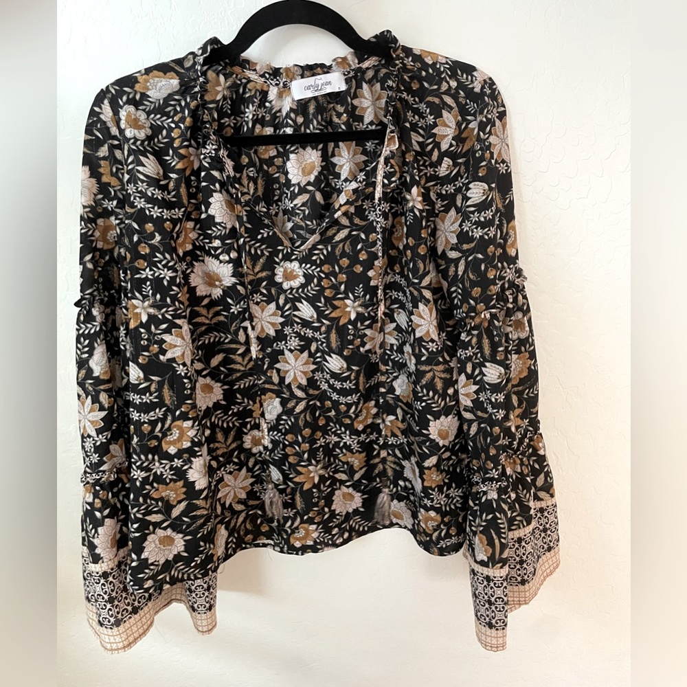 Carly Jean Los Angeles blouse size Small